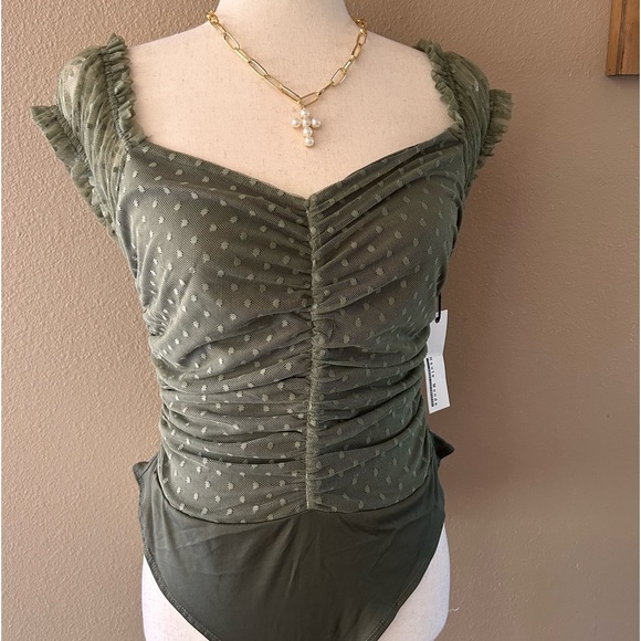 🆕Lace overlay bodysuit - Picture 6 of 8